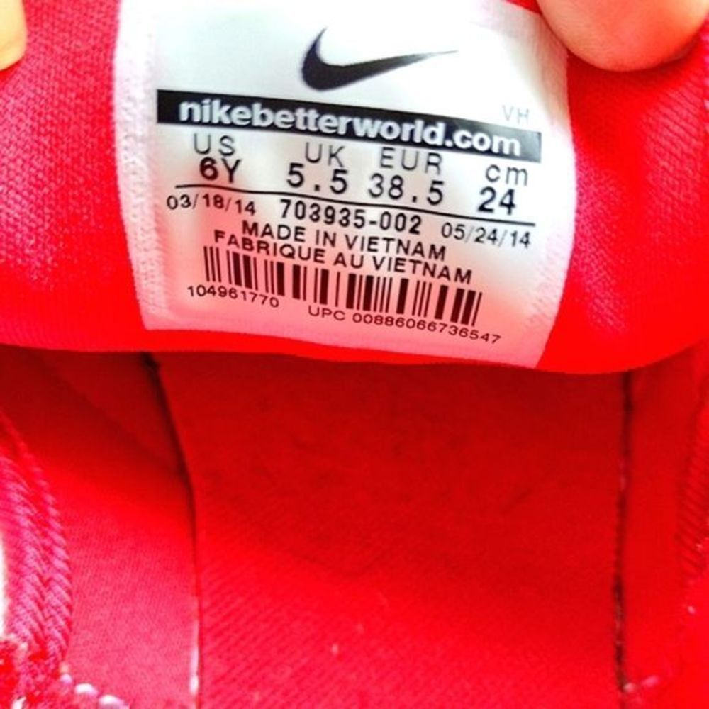 Nike Roshe  Great Britain world cup Sneakers size 6 youth‎ womens size… - Picture 4 of 7